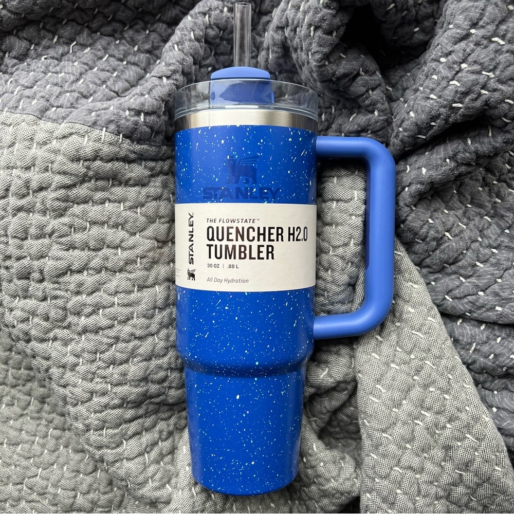 Rare Stanley Quencher 30oz Tumbler in Speckled Iris